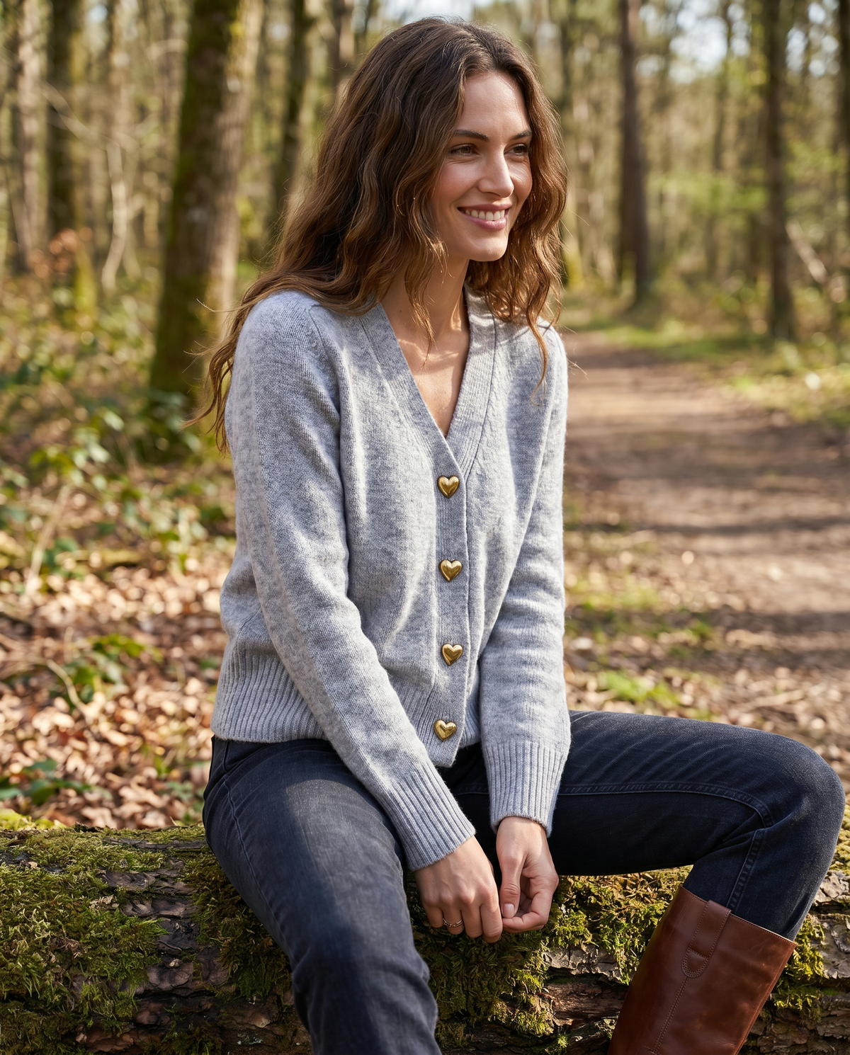 Cardigan con scollo a V in morbida maglia - Elora Boutique