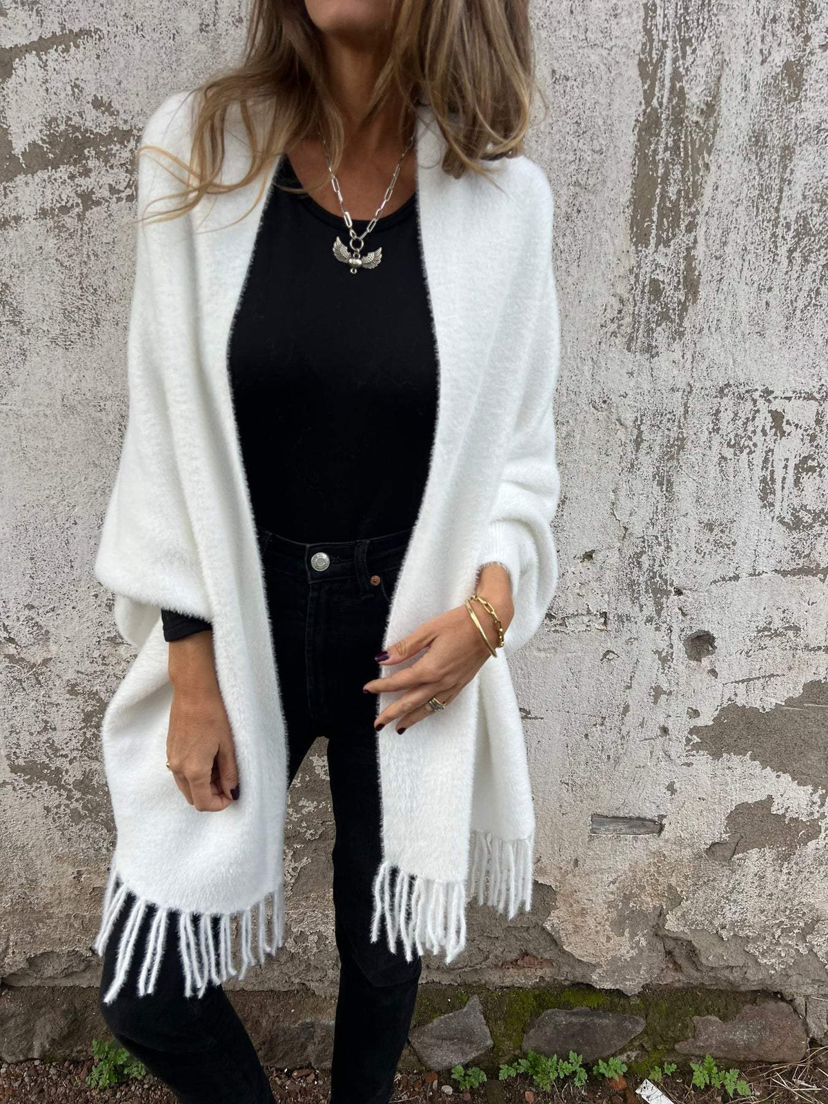 Cardigan lungo e caldo da donna