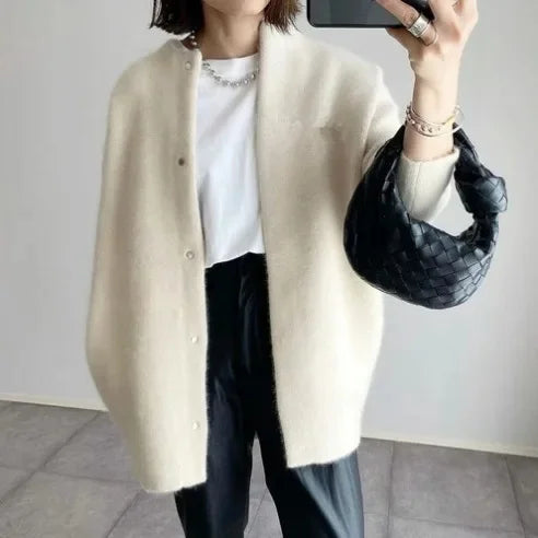 Cardigan da donna in morbida maglia dalla vestibilità ampia